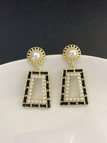 1 Pair Vintage French Elegant Geometric Square Faux Pearl Layered Earrings - Black - View 8