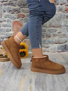 2024 New Winter Women Snow Boots, Wool Lining, Fashion Casual Buckle Short Boots, Matching Student Winter Shoes, Thick Sole Warm Outdoor Plush Shoes - Brown - View 5