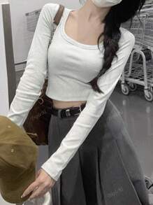 Sweet & Spicy Slim Fit Cropped Camisole Top For Women, U-Neck Long Sleeve, Spring & Autumn New Arrivals