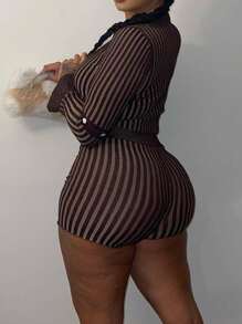 Women's Striped Knit Two-Piece Outfit, Long Sleeve Slim Button Down T-Shirt And Shorts - 棕色 - 查看 5