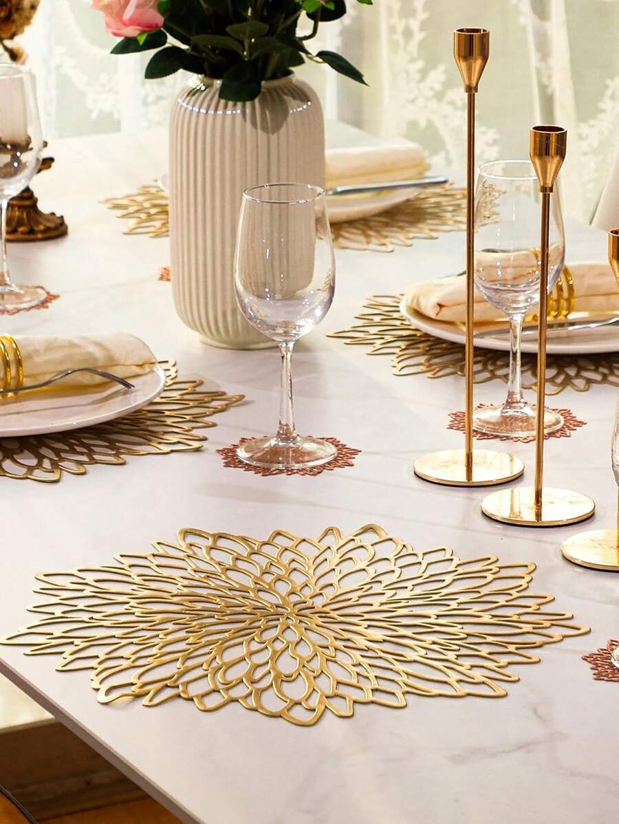 Cirelle 12 miếng lót đĩa tròn hình hoa vàng 15 inch, PVC, miếng lót ly hình hoa rỗng tròn 3,94 inch, có thể giặt được, dễ vệ sinh, lau sạch, chống trượt, chịu nhiệt, thích hợp để trang trí phòng, trang trí bàn ăn, trang trí nhà cửa, ngày lễ, tiệc tùng, sinh nhật, đám cưới và bữa tối