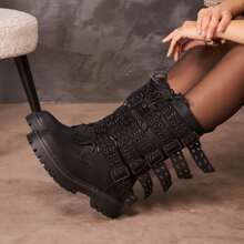 Botas negras de mujer con múltiples hebillas y suela de tacón grueso - Estilo rock chic - Negro - Ver 2