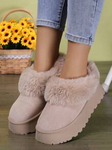 Botas cortas con suela gruesa para mujeres en color marrón, botas de nieve para estudiantes jóvenes con diseño a la moda, cálidas y antideslizantes