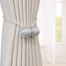 Chic & Fun 2 Magnetic Curtain Clips Elegant Clamp - 銀 - 查看 1