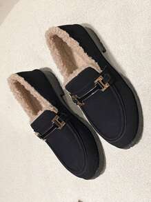 Stivali corti di piattaforma alla moda e sexy per le donne, confortevoli ed economici con tacco spesso, antiscivolo, adatti per all'aperto, gite in campagna e feste. Inclusi stivali da neve, stivali al polpaccio, stivali con zeppa, stivali da equitazione, anfibi, scarpe eleganti, scarpe da running, scarponcini da trekking e scarpe termoisolanti