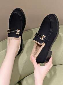 Stivali corti di piattaforma alla moda e sexy per le donne, confortevoli ed economici con tacco spesso, antiscivolo, adatti per all'aperto, gite in campagna e feste. Inclusi stivali da neve, stivali al polpaccio, stivali con zeppa, stivali da equitazione, anfibi, scarpe eleganti, scarpe da running, scarponcini da trekking e scarpe termoisolanti