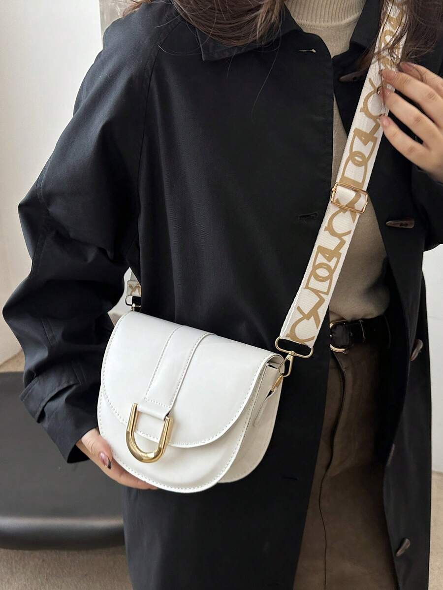 女士纯色绗缝半圆形马鞍包，磁扣，可调节肩带，休闲街头风格迷你钱包