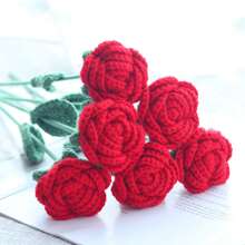 1/3/6/10朵手工钩编玫瑰花，装饰花束，仿真花，手工花，毛线花。新娘捧花，送给她的礼物，母亲节礼物，教师节礼物，创意礼物。可用作餐厅、客厅、卧室、婚礼、派对的家居装饰。适合春夏装饰、新年、情人节、复活节、开学季、婚礼、生日和其他节日。 - 紅色 - 查看 10