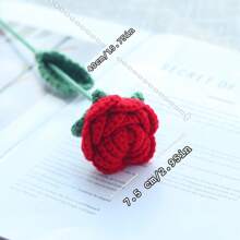 1/3/6/10朵手工钩编玫瑰花，装饰花束，仿真花，手工花，毛线花。新娘捧花，送给她的礼物，母亲节礼物，教师节礼物，创意礼物。可用作餐厅、客厅、卧室、婚礼、派对的家居装饰。适合春夏装饰、新年、情人节、复活节、开学季、婚礼、生日和其他节日。 - 紅色 - 查看 2