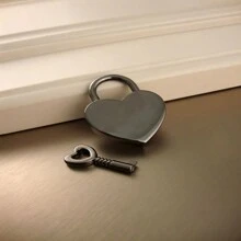 Metall Vorhängeschloss in Herzform, Schrankverschluss für Studentenwohnheim, extrem klein mit Schlüssel, geeignet für Gepäck, Rucksäcke