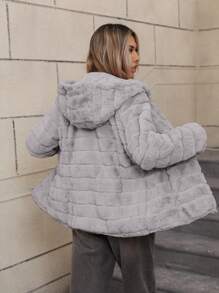 Risissida Women Hooded Faux Fur Jacket With Pockets - The Perfect Choice For Autumn/Winter - Grey - View 4