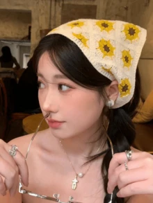1 件女式雏菊钩针编织花卉三角围巾，时尚复古别致简约高端，适合外出、旅行和度假头巾 - 彩色 - 查看 5