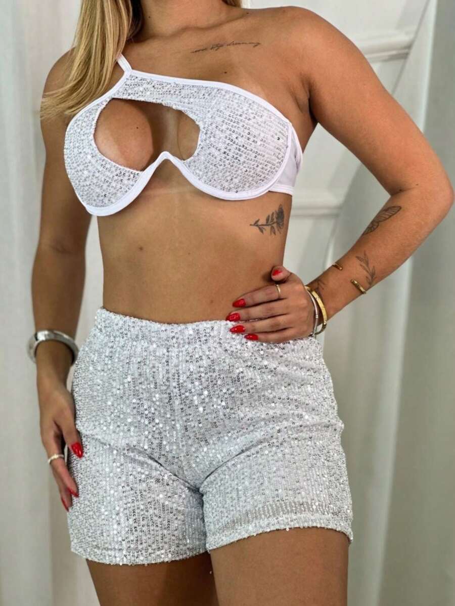 Top Set With Underwire Halter Neck Cropped Crossover Neckline Underwire And High Waist Sequin Shorts With Lining Women's Fashion - White - View 1