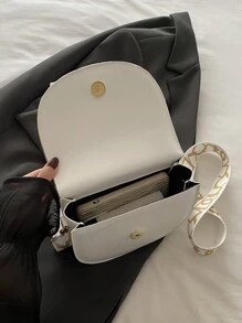 女士纯色绗缝半圆形马鞍包，磁扣，可调节肩带，休闲街头风格迷你钱包 - 白色 - 查看 9