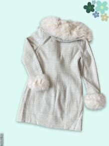 Premium, Elegant And Casual Trench Coat, Removable Plush, For Autumn And Winter Seasons, Polyester Fabric, With Lapel, Luxury Closure Buttons, Side Pockets With Metal Closure, Lined Interior. - 奶油色 - 查看 2