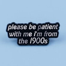 可爱浣熊珐琅别针，1 件锌合金胸针，无电镀徽章，适合日常佩戴，男女通用翻领别针，适合所有季节，背包和服装的珠宝配饰 - 黑色 - 查看 4