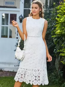 Women Elegant Fitted Round Neck Sleeveless Water-Soluble Lace Mid-Length Dress