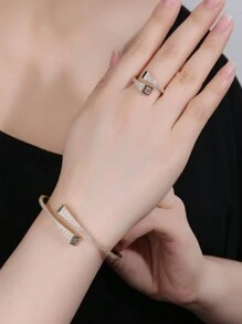 2 件套首饰：开口手镯和戒指，方形水钻设计，简约风格，适合作为日常和节日礼物送给女性 - 20544 - 查看 8