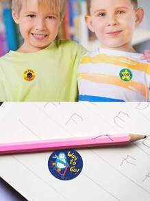 500pcs/Roll Cartoon Animal Stickers For Kids, 9 Designs, School Classroom Teachers Supplies, Arts & Crafts Training, Motivational Stickers, Waterproof PVC Non-Adhesive Stickers,School Supplies,Back To School