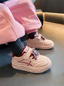 Giày thể thao trẻ em đế mềm mùa Giáng sinh 2024 họa tiết hoạt hình có đệm, dễ thương, ấm áp cho bé trai và bé gái - Hồng - Xem 3