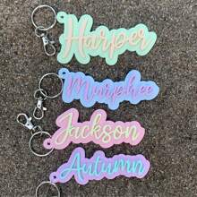 定制个性化姓名钥匙扣 - 双色 - 定制文字 - 包包挂饰 / 钥匙圈 / 姓名标签 / 粉彩草书字体 / 秋冬钥匙扣 - 彩色 - 查看 10