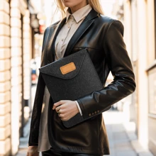 适用于三星 Galaxy Tab S8/ S7/ S6/ A8 10.5/ A7 10.4/ S6 Lite/ S5e/ iPad 10.2/ Pro 11/ Air 10.9 / Kindle Fire HD 10 的毛毡平板电脑保护套/便携包（深灰色） - 深灰色 - 查看 3