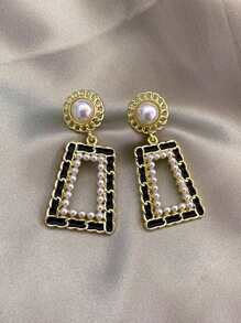 1 Pair Vintage French Elegant Geometric Square Faux Pearl Layered Earrings - Black - View 7