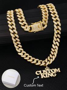 个性化街头嘻哈风格锆石粗链定制小皇冠英文名不锈钢吊坠项链，搭配中性色和配饰，金色，时尚，多彩，复古，简约，男女通用，休闲，可爱，定制，个性化，独特，适合他的理想礼物，适合她、男朋友、女朋友、爸爸、妈妈、家人、朋友、周年纪念日、生日、毕业典礼、舞会、派对、黄金首饰