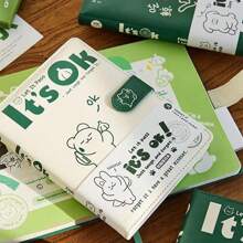 1 pezzo Taccuino in pelle spessa con fibbia creativa, copertina con animale verde carino, design di pagine interne multicolore creativo, cover in PU elastica e idrorepellente, diario, blocco note semplice, taccuino portatile, block notes, quaderno per vocabolario, libro per appunti, quaderno per ufficio, quaderno per il ritorno a scuola, regalo per il ritorno a scuola, regalo per compleanno/Natale/Ognissanti/Ringraziamento, premio scolastico e regalo di ricompensa, forniture per ufficio e scuola
