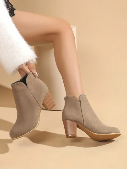 2025 秋冬女士经典时尚高跟踝靴