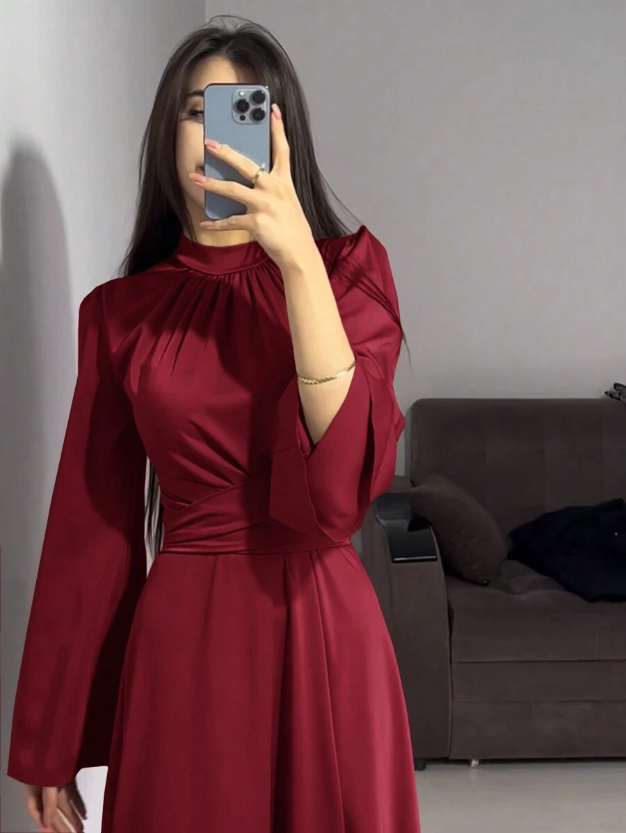 女款純色立領腰帶喇叭袖長袖緞面優雅端莊酒紅色洋裝,適合春秋季與開齋節 - 酒紅色 - 查看 1