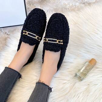 女士平底鞋，带保暖内衬，加厚保暖休闲一脚蹬鞋，带链条装饰，棕色