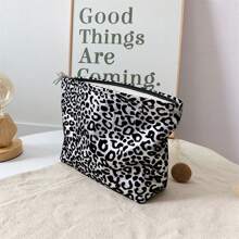 白色豹纹多功能化妆包、时尚豹纹便携式手拿包、大容量高美感储物袋和零钱包包、房间装饰、包、化妆包、梳妆台、旅行、化妆包、旅行必需品、收纳包、收纳、旅行必需品、化妆品收纳包、化妆包、化妆品收纳包、收纳包、洗漱包、桌面收纳包、化妆包、化妆收纳包、梳妆配件、化妆包、化妆包 - 白色 - 查看 4