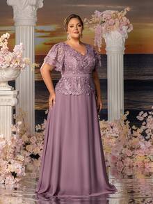Faeriesty Mosy Plus 奢华新娘母亲晚礼服，配有手工刺绣蕾丝和飘逸雪纺裙 - 非常适合婚礼、红毯活动和晚会 - 淡紫色 - 查看 5