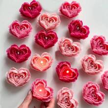 Love Roses Heart-Shaped Flower-Scented Candle, Valentine's Day Gifts, Decorative Candle, Birthday Candles, Aromatherapy Candle Handmade, Long Burning, Highly Scented, Suitable For Wedding Decor, Proposal, Holiday, Festival, Party, Home Decoration, Room Decor, Perfect Gift For Women, Lover, Bestfriend Gifts, Winter Gift, Candles Cute, Aromatherapy Candle, Candles Home Decoration, Candle Centerpiece, Mother's Day Graduation