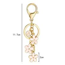 1 件时尚可爱的首字母钥匙扣合金滴白色/粉色/黑色花朵钥匙扣可爱字母钥匙圈女士学生手提包背包配件情人节汽车配件包饰学校哥特 Y2k