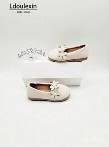 Nuove Scarpe da principessa con suola morbida anti-scivolo per ragazze, con motivo floreale casual, adatte per primavera, estate e autunno
