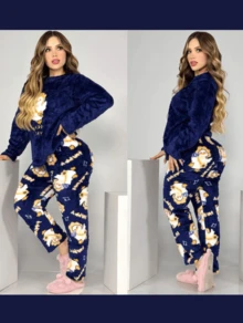Set de 2 piezas de pijama polar tipo teddy peluchona super suave pantalon con blusa extra suave y calientita se envia al azar modelos en talla curvy - Multicolor - Ver 6