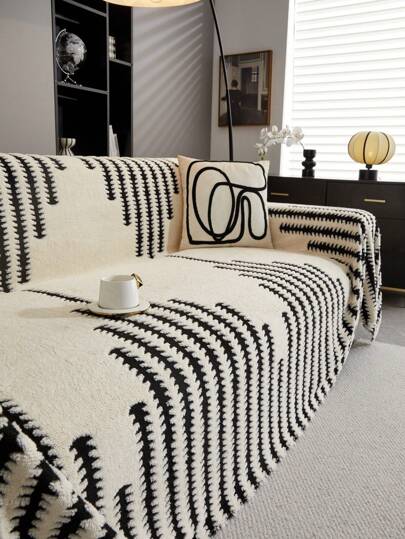 1pc Plush Sofa Towel Cover, Luxurious Minimalist Design, Anti-Slip Anti-Dust Anti-Cat Scratch Protective Sofa Decor, Suitable For Living Room, Bedroom, Office, Study