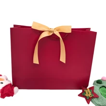 1/2pcs New Year Red Paper Bag, White Cardboard, Gold Ribbon, Minimalist & Elegant Gift Bags, Wedding Favor Bags, Can Hold Clothes, Shoes, Scarves, Small Pouches Valentine's Day - Red - View 6