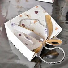 1pc Leaf Decor Paper Gift Bag With Ribbon For Valentine's Day, Birthday