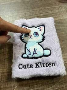 1 件随机款式可爱猫咪刺绣毛绒减压笔记本/日记本 - 彩色 - 查看 7