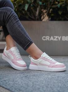 Damskie proste, modne, płaskie trampki, codzienne buty sportowe na świeżym powietrzu