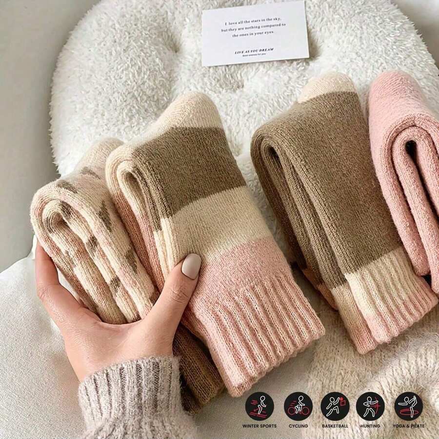 4 Pairs Of Thickened Socks, Comfortable Towel Stockings, Women's Stockings And Stockings , Casual And Versatile Autumn And Winter Outdoor Sports Socks