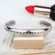 3 pièces Set de bijoux plaqué or 18 carats comprenant un pendentif, un bracelet et un jonc. Design vintage de fleurs de prunier et de perles. Convient pour les femmes.