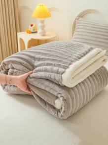 1 Stück einfarbige Imitationskaninchenfell gestreifte einlagige Kinderdecke in Großformat, geeignet für Kinderbetten, dicke warme Decke super weich und flauschig als Sofadecke im Winter