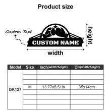 1 pieza Guantes de boxeo de pared de arte metálico personalizados y logotipo con nombre de boxeador personalizado, decoración del hogar, decoración de la sala de gimnasio para Navidad, cumpleaños - Estilo rústico, patio, porche, decoración de pared con bandera a cuadros de carreras - Exquisito, de moda, regalos de Navidad únicos - El regalo ideal para fans de boxeo a medida para darle a él/ella, novio, novia