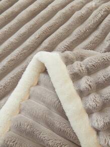 1 Stück einfarbige Imitationskaninchenfell gestreifte einlagige Kinderdecke in Großformat, geeignet für Kinderbetten, dicke warme Decke super weich und flauschig als Sofadecke im Winter