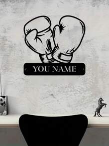 1 pieza Guantes de boxeo de pared de arte metálico personalizados y logotipo con nombre de boxeador personalizado, decoración del hogar, decoración de la sala de gimnasio para Navidad, cumpleaños - Estilo rústico, patio, porche, decoración de pared con bandera a cuadros de carreras - Exquisito, de moda, regalos de Navidad únicos - El regalo ideal para fans de boxeo a medida para darle a él/ella, novio, novia