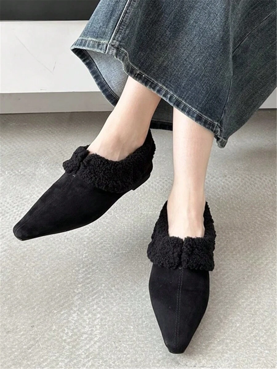 Scarpe casual a punta con inserti in pelliccia, invernali, calde e comode, modello senza lacci, autunno/inverno 2024 - nero - Visualizzare 1